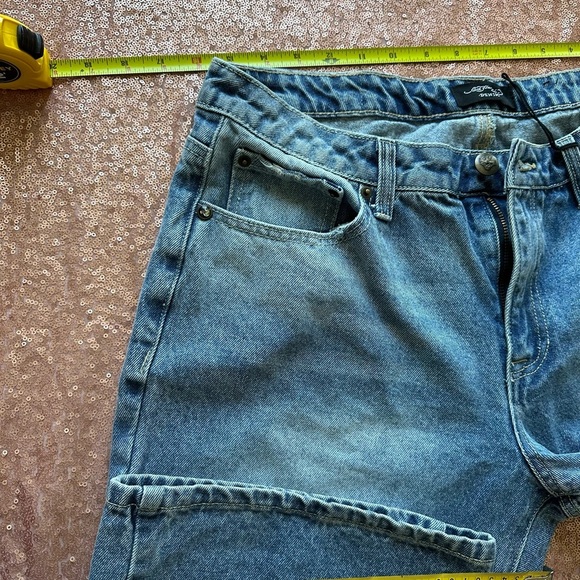 Ed Hardy Baggy Jeans Light Wash Sz 30 Full Print Back Side Y2K 90s Vibes, Rare - Picture 12 of 12